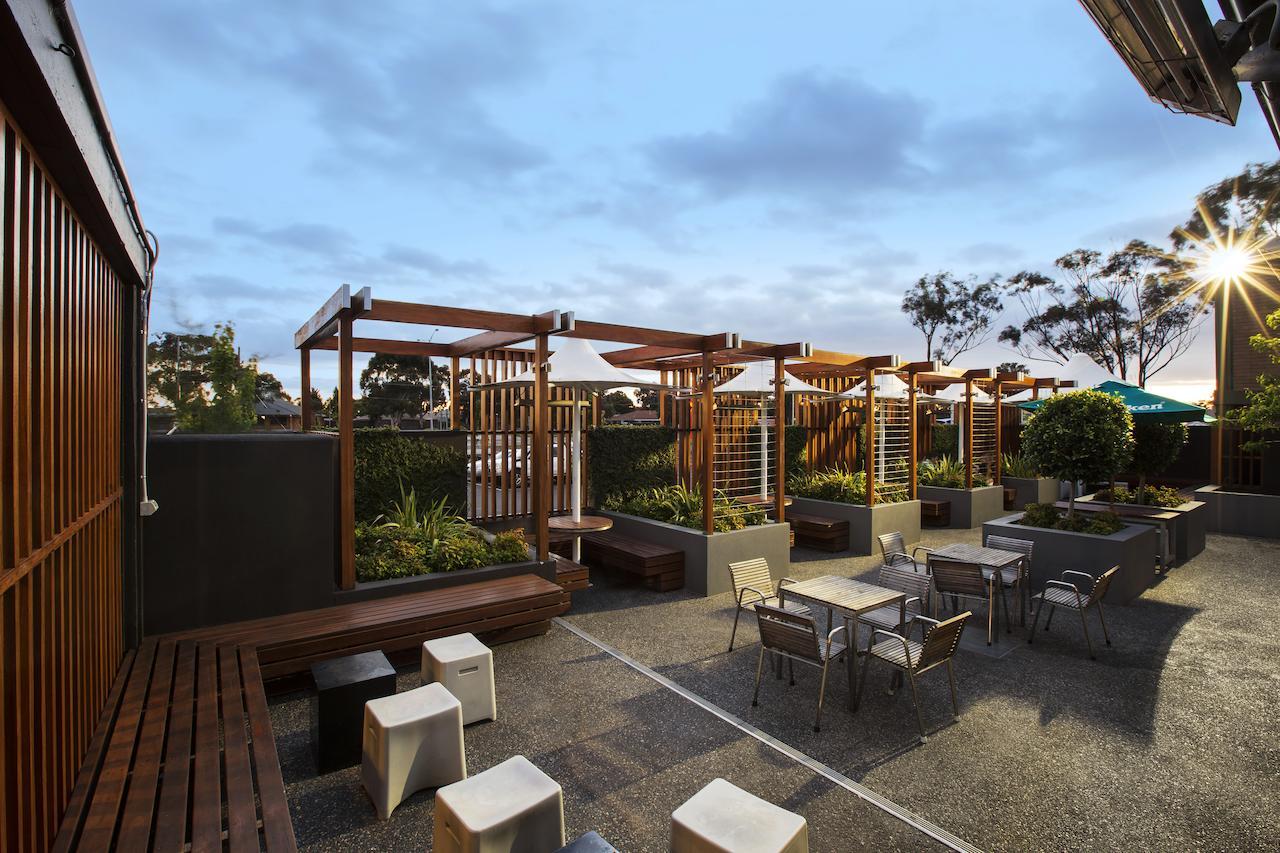 Nightcap At Keysborough Hotel Exterior photo